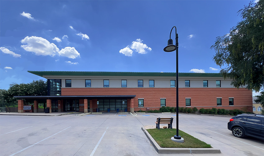 Architecture Medical Building DFW Front view