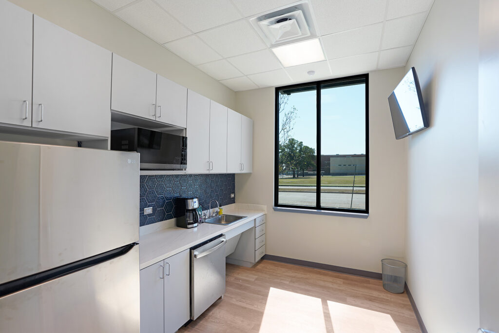 Break Room Design Vet Clinic