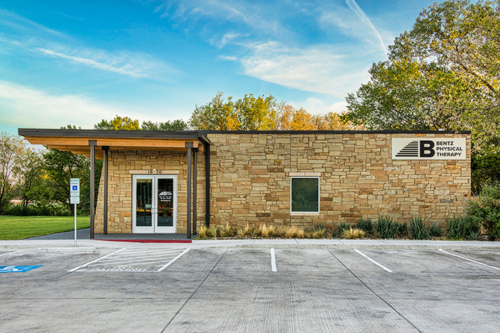 Modern Architecture Physical Therapy Office Fort Worth